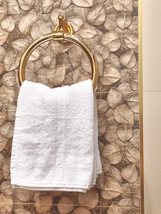 Double or Twin Room Private Bathroom