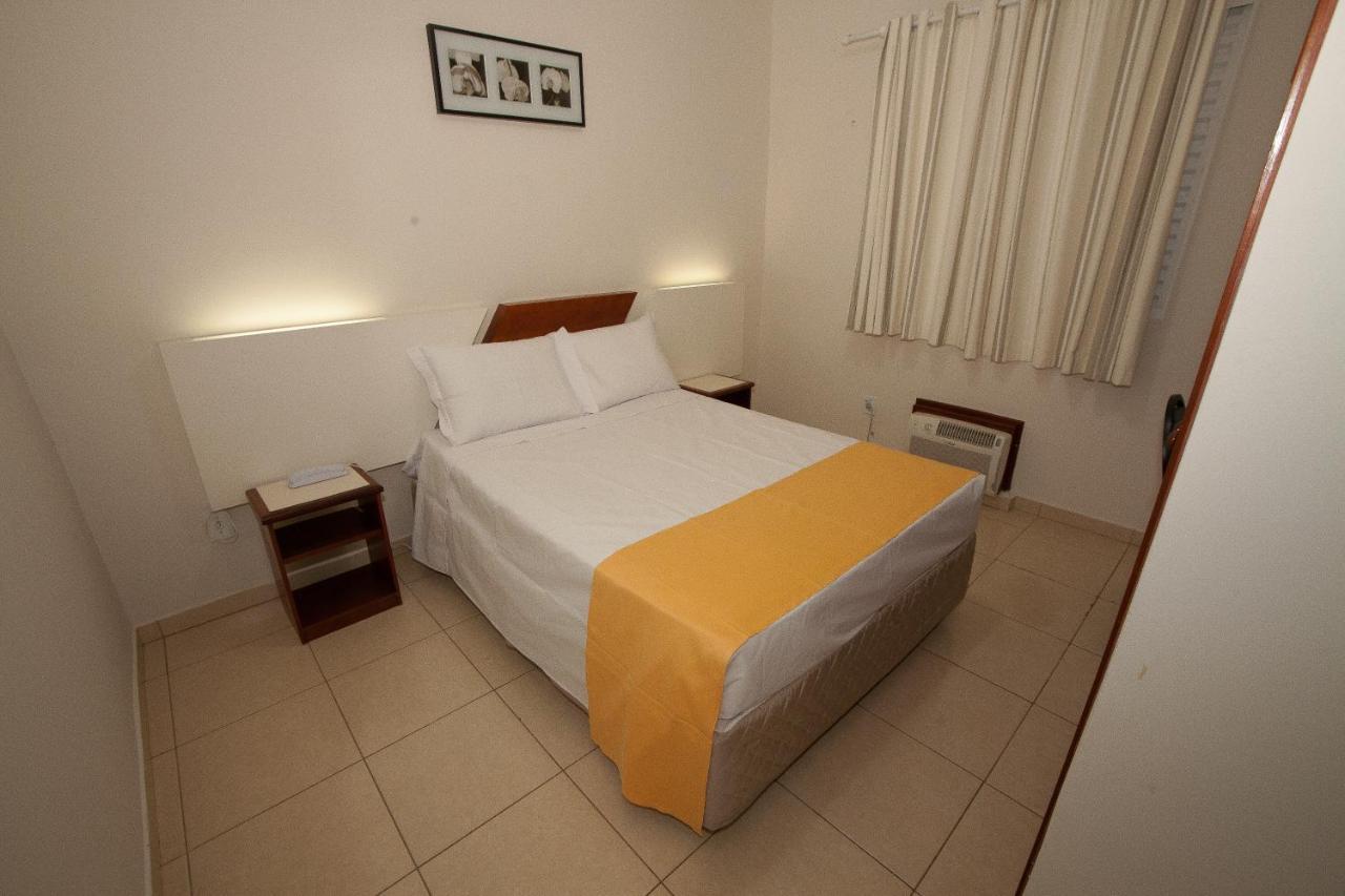 Quarto Duplo