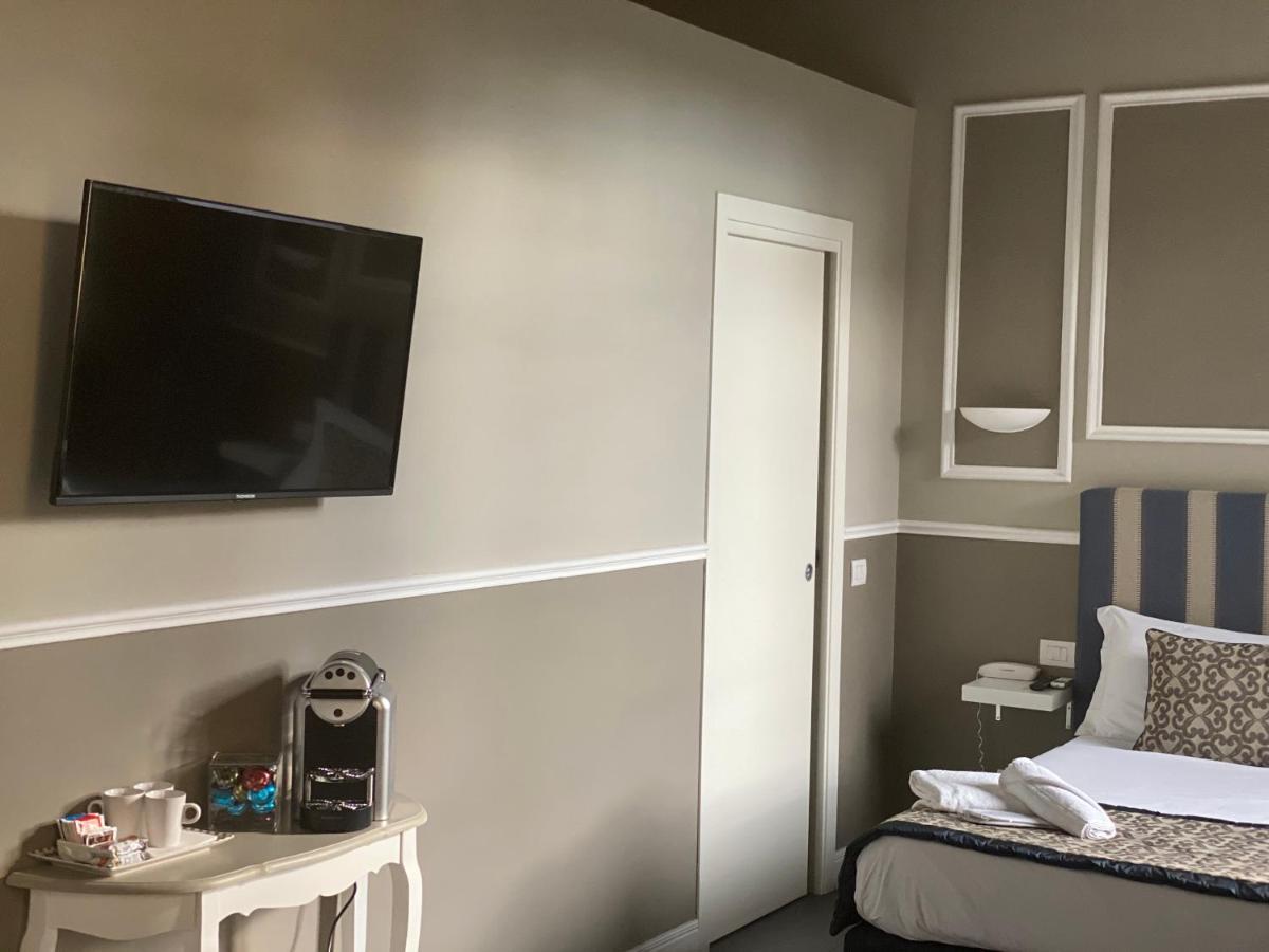 Executive Triple Room