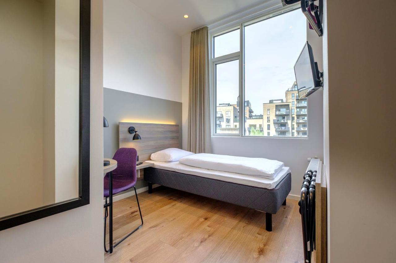 Quarto Individual Standard