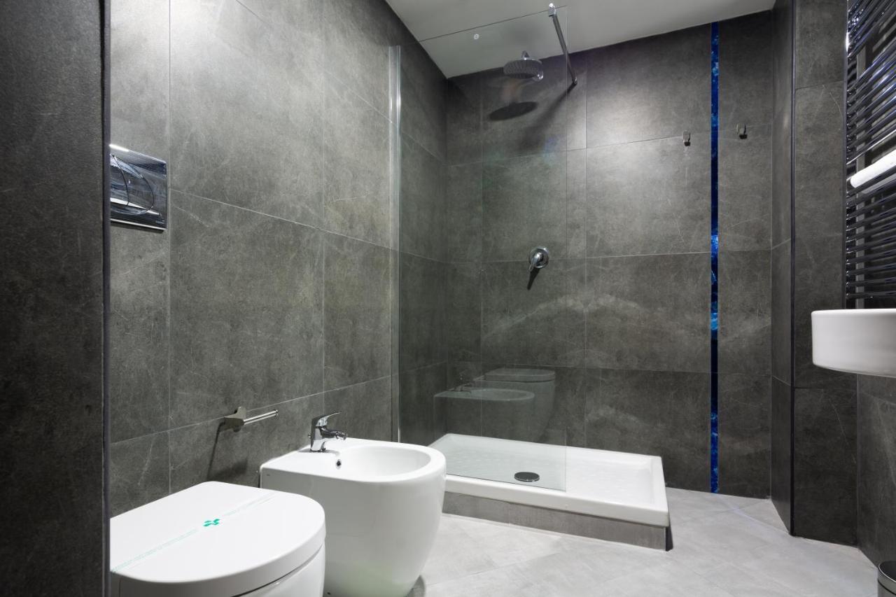 Quadruple Room Private Bathroom