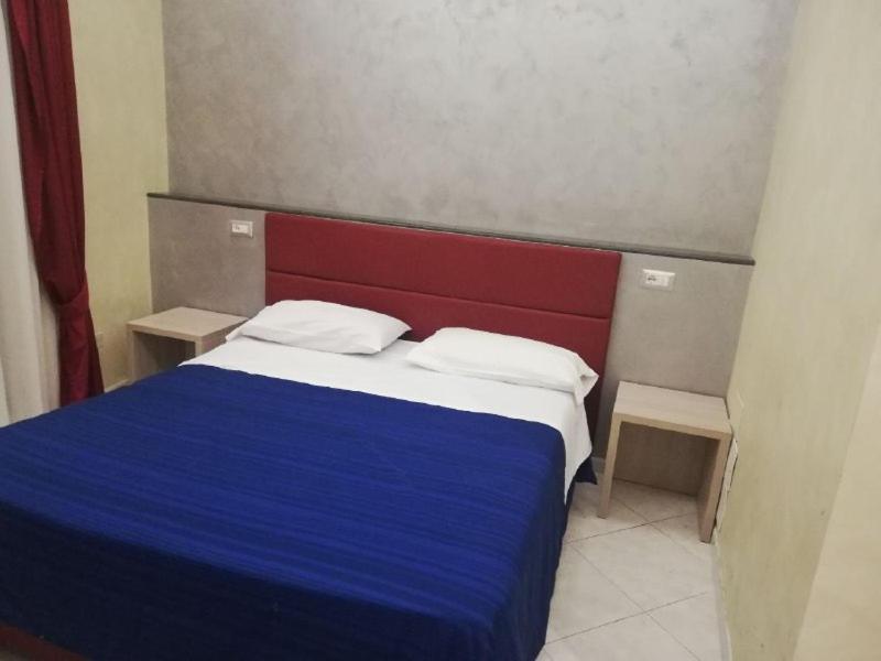 Double Room with Private Bathroom,1022829490:JPEG