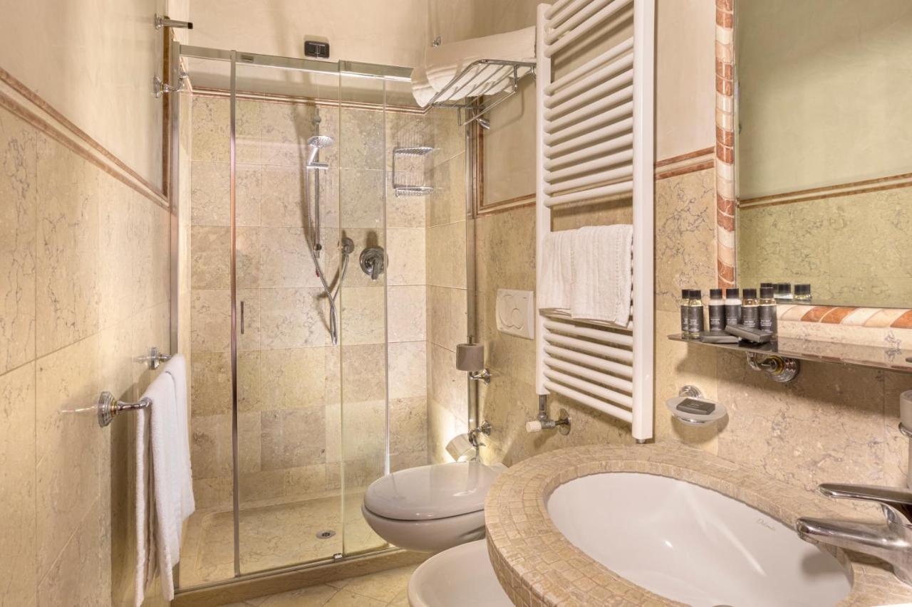 Superior Double or Twin Room Garden View