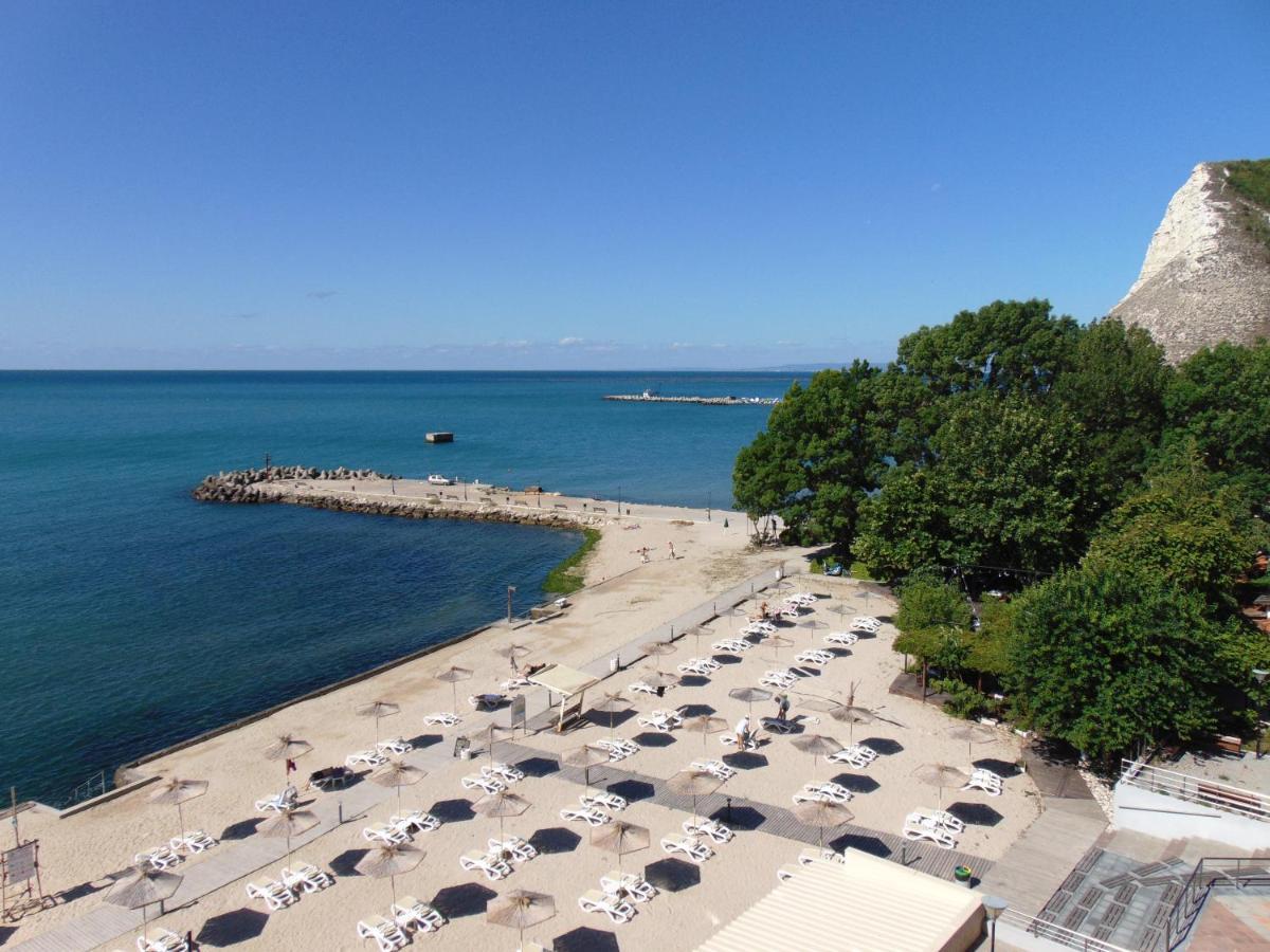 Deluxe Double Room Front Sea View Balcony SPA Beach Access