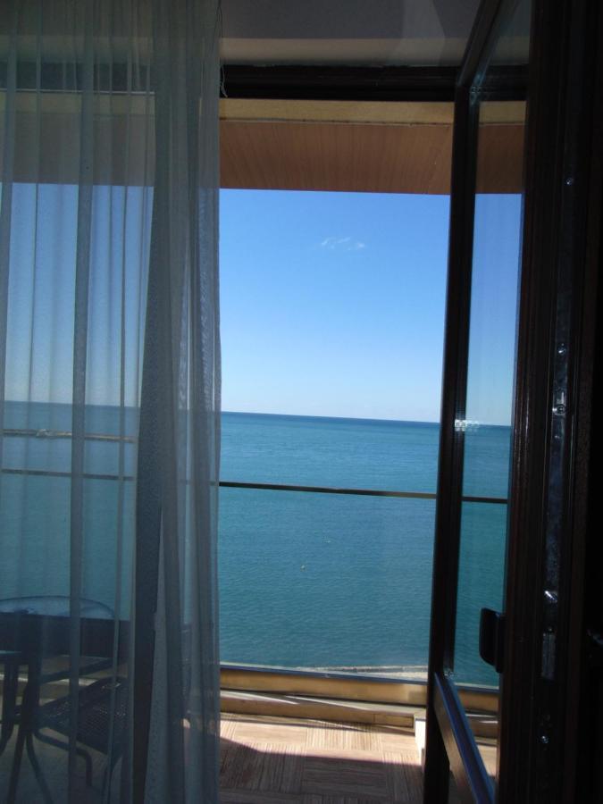 Deluxe Double Room Front Sea View Balcony SPA Beach Access