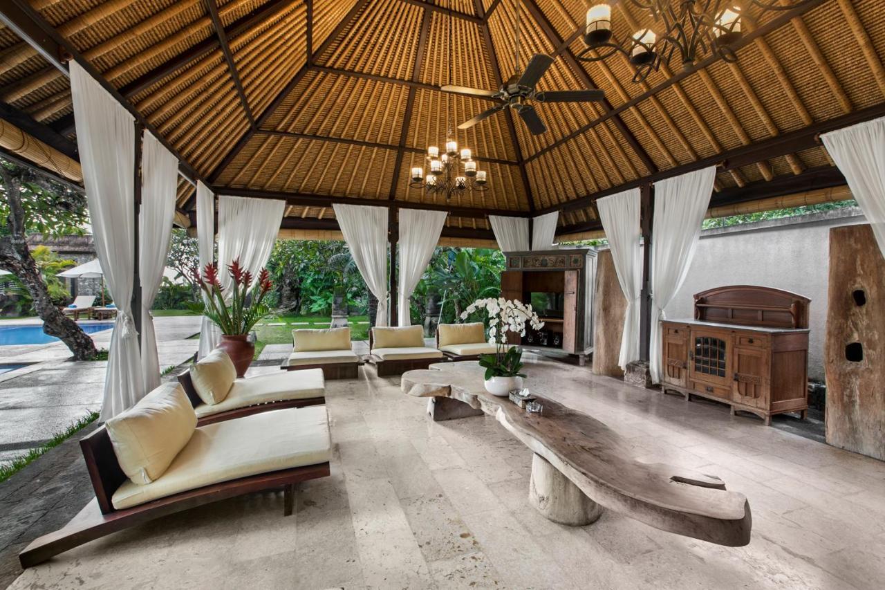 Chambre Double ou Lits Jumeaux Supérieure - Vue sur Piscine