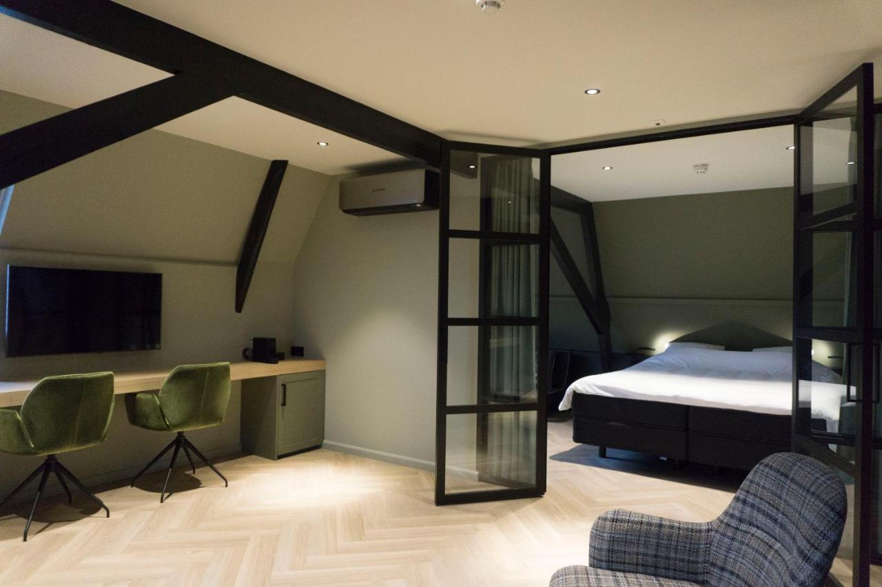 Superior King Suite