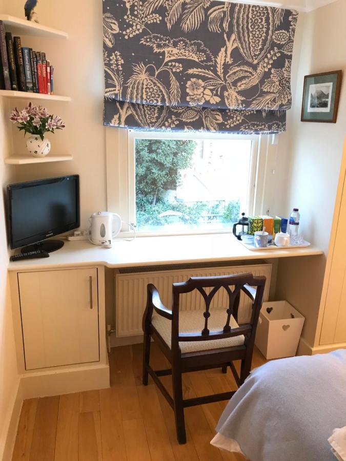 Double Room Private Bathroom