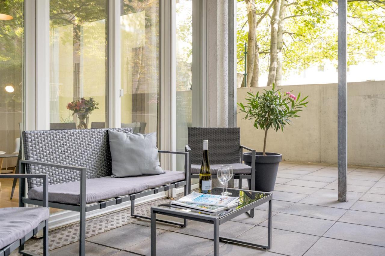One-Bedroom Apartment Terrace