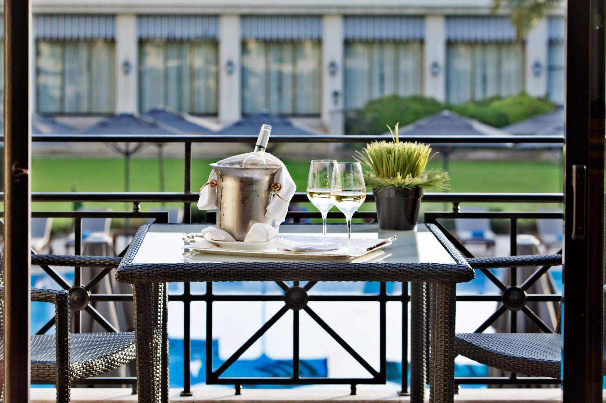 Duplex Suite Garden View