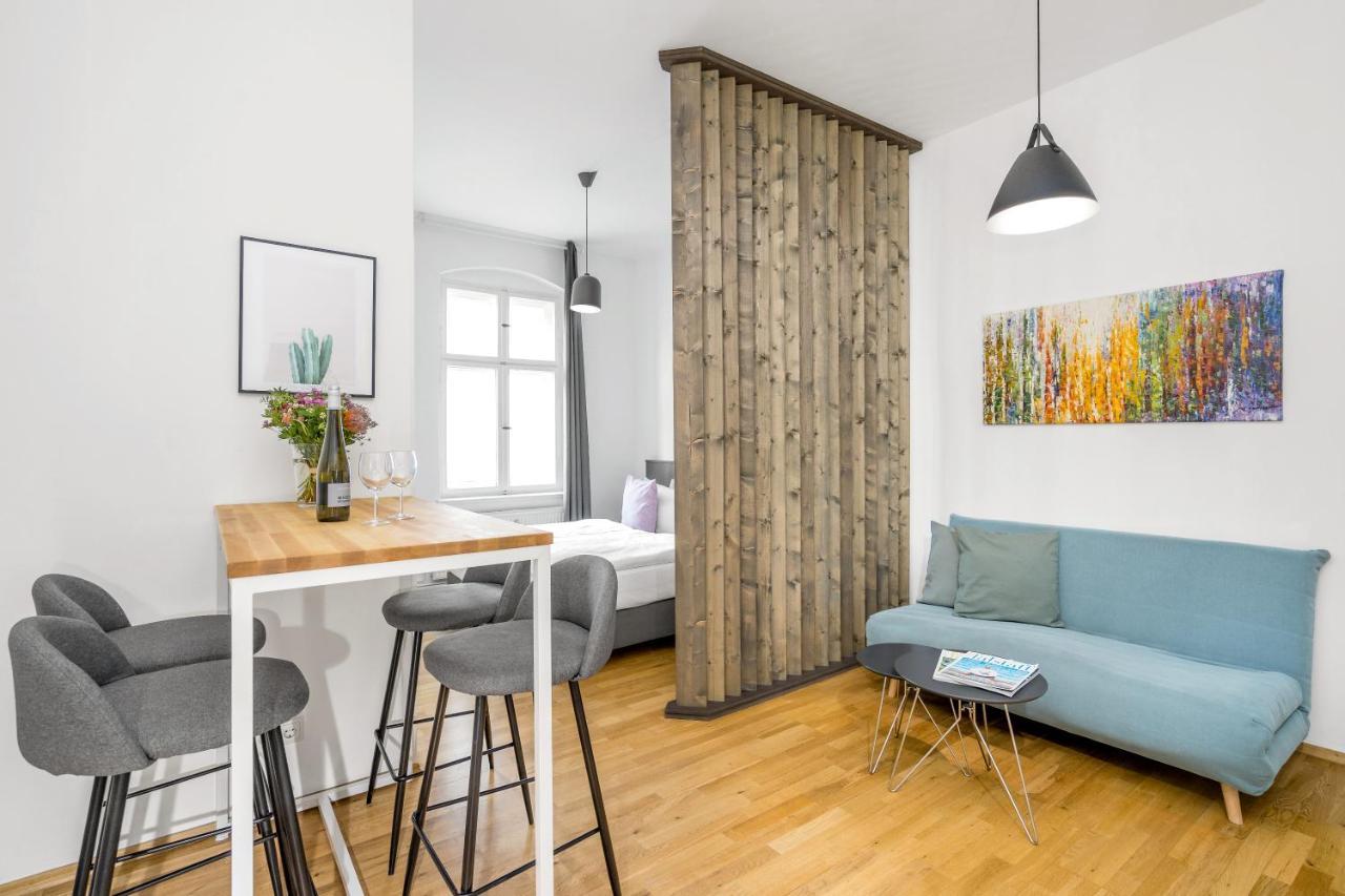 Studio Apartment Garden View