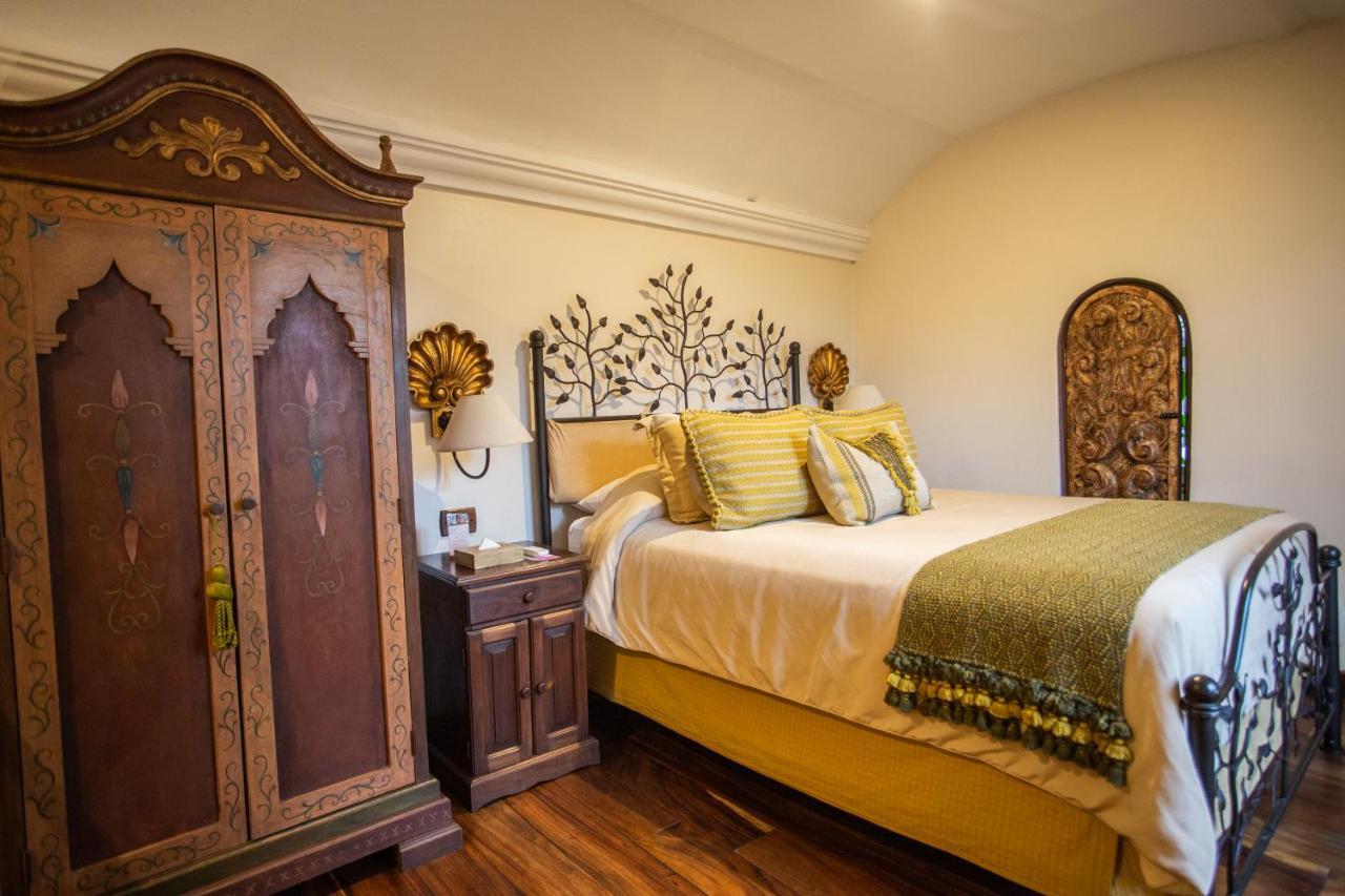 Superior Zimmer mit Kingsize-Bett