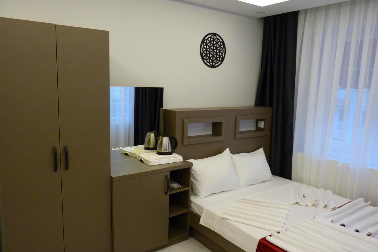 Single Room Balcony