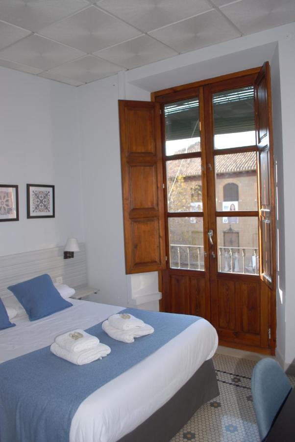 Double Room Private External Bathroom