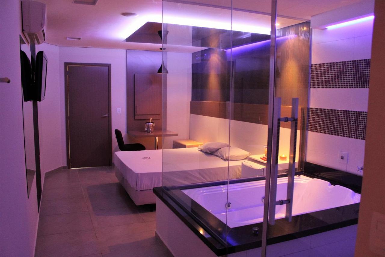 Deluxe Double Room Bath