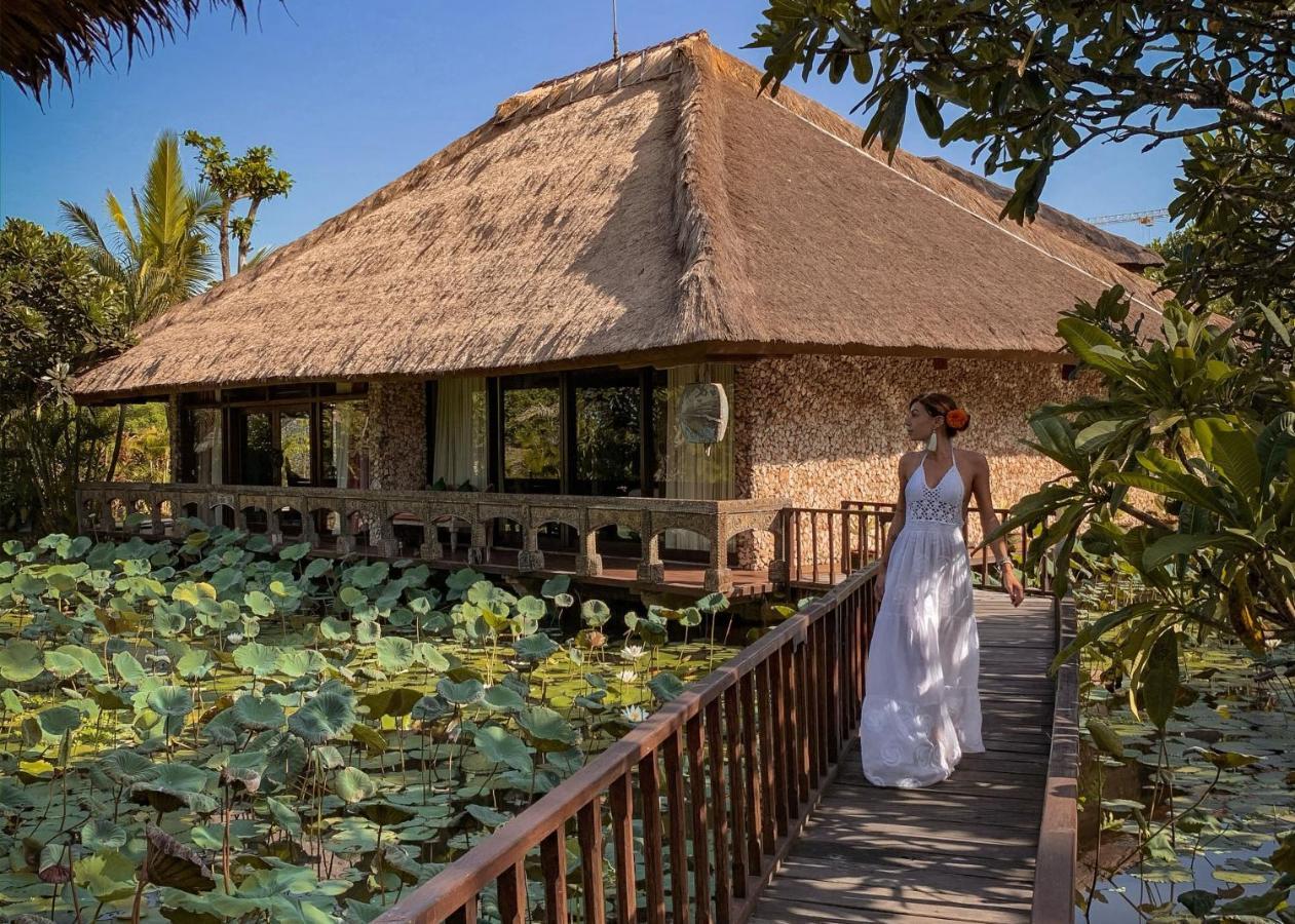 Puri Le Mayeur Private Pool Signature Daily Afternoon Tea