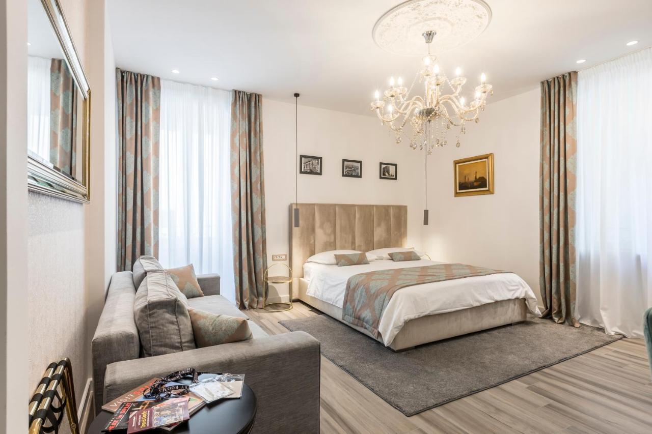 Deluxe Double Room Extra Bed
