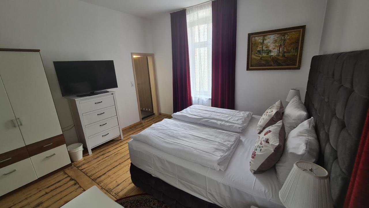 Dreibettzimmer