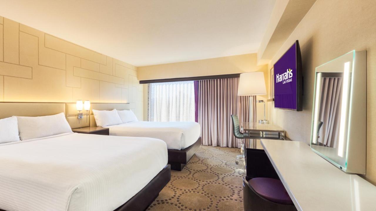 Mountain Tower Deluxe Room 2 Double Beds Non-Smoking