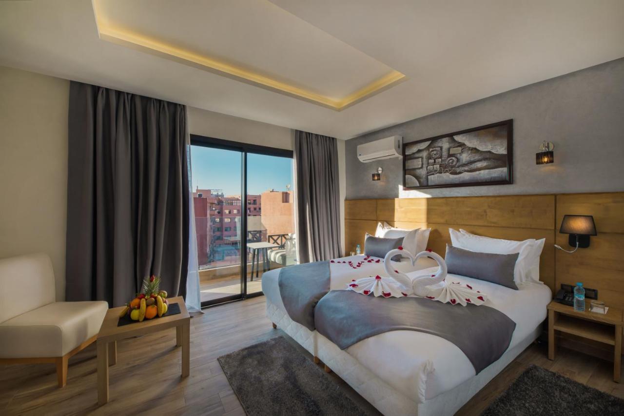 Doppelzimmer mit Balkon
