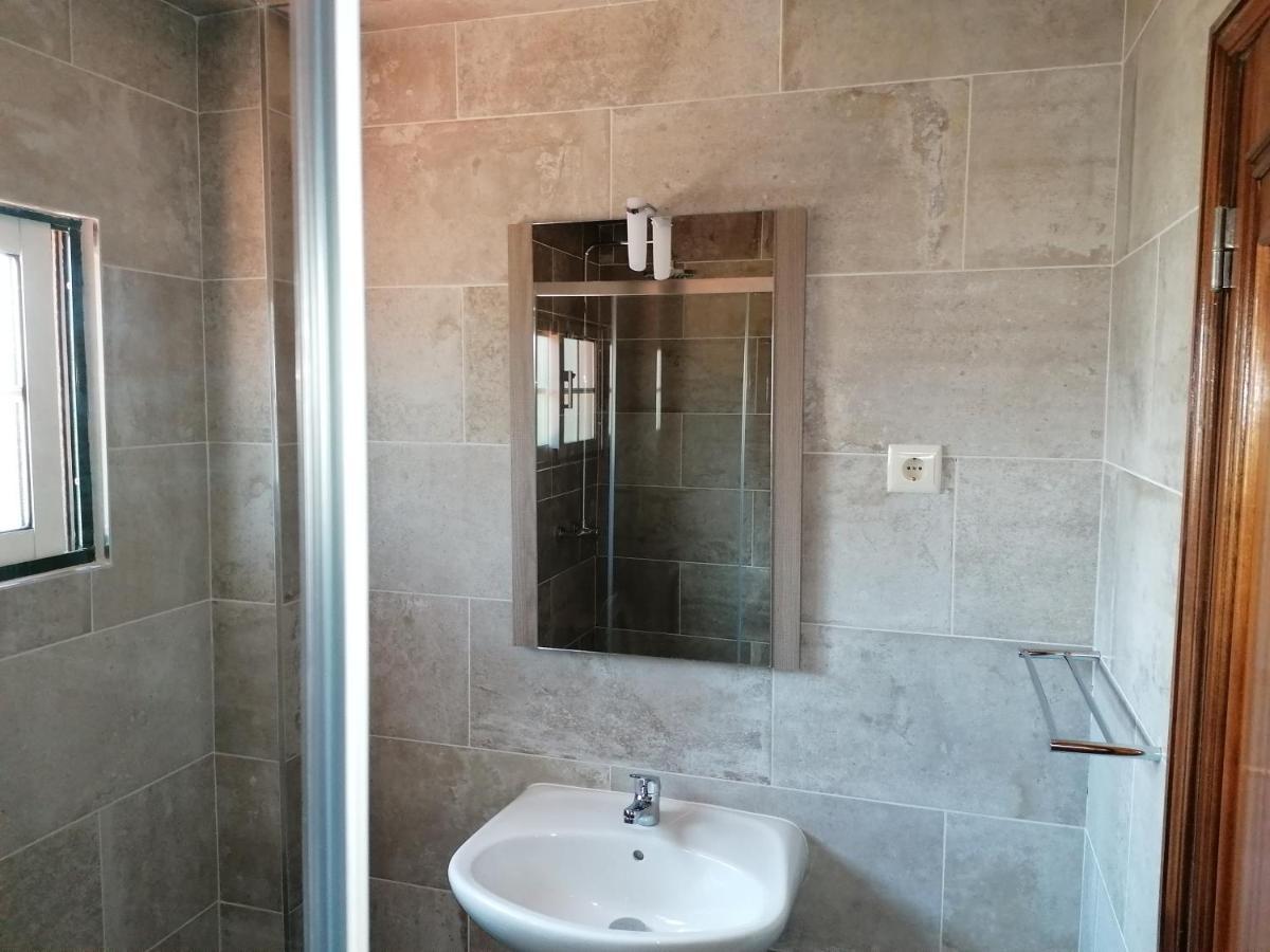 Triple Room Bathroom