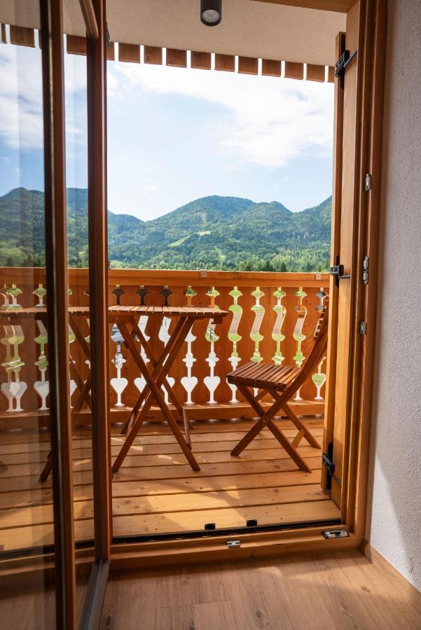 Double Room Mountain View