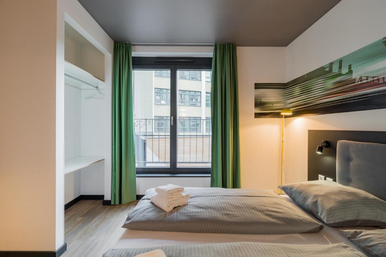Apartment mit Wohn & Schlafzimmer