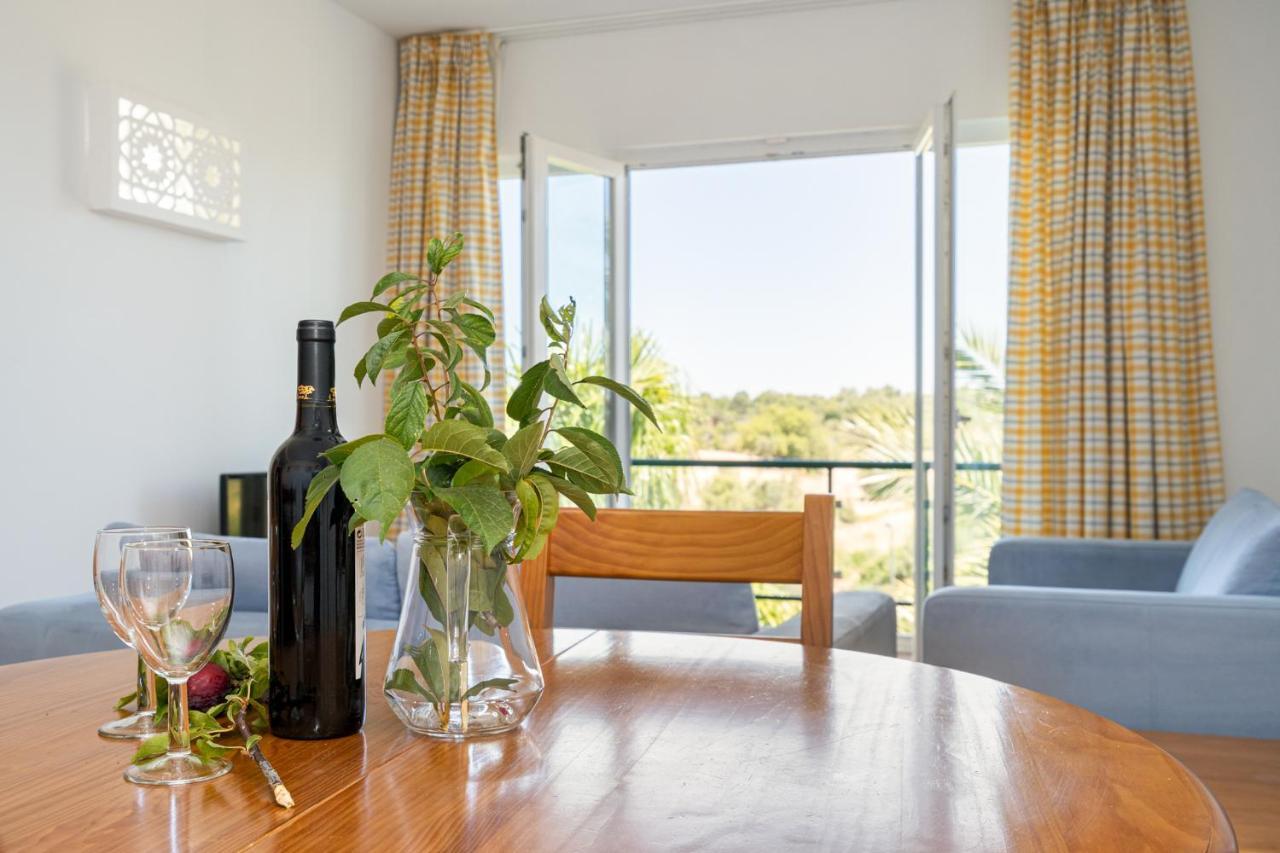 Superior One-Bedroom Apartment