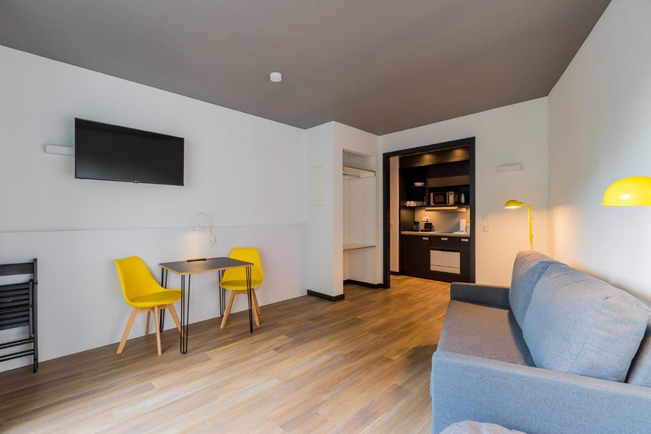 Studio für 3 Personen