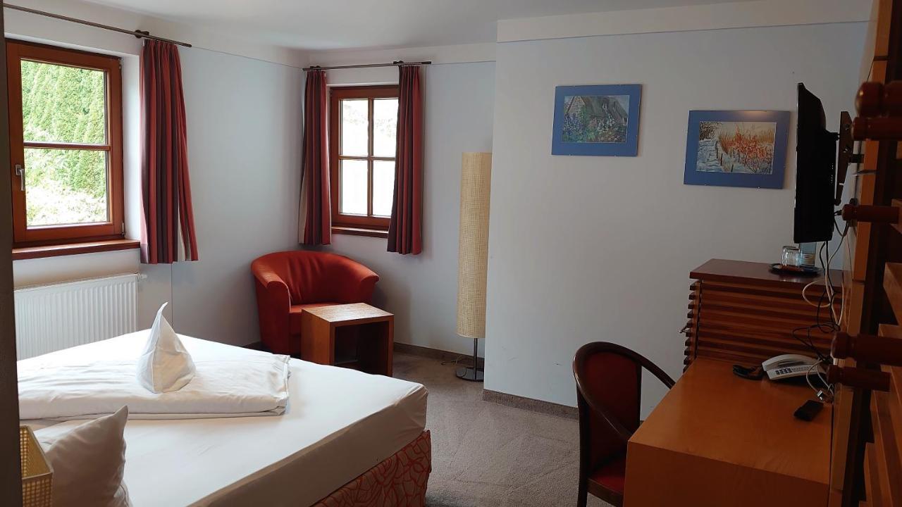 Standard  Room,1262917237:JPEG