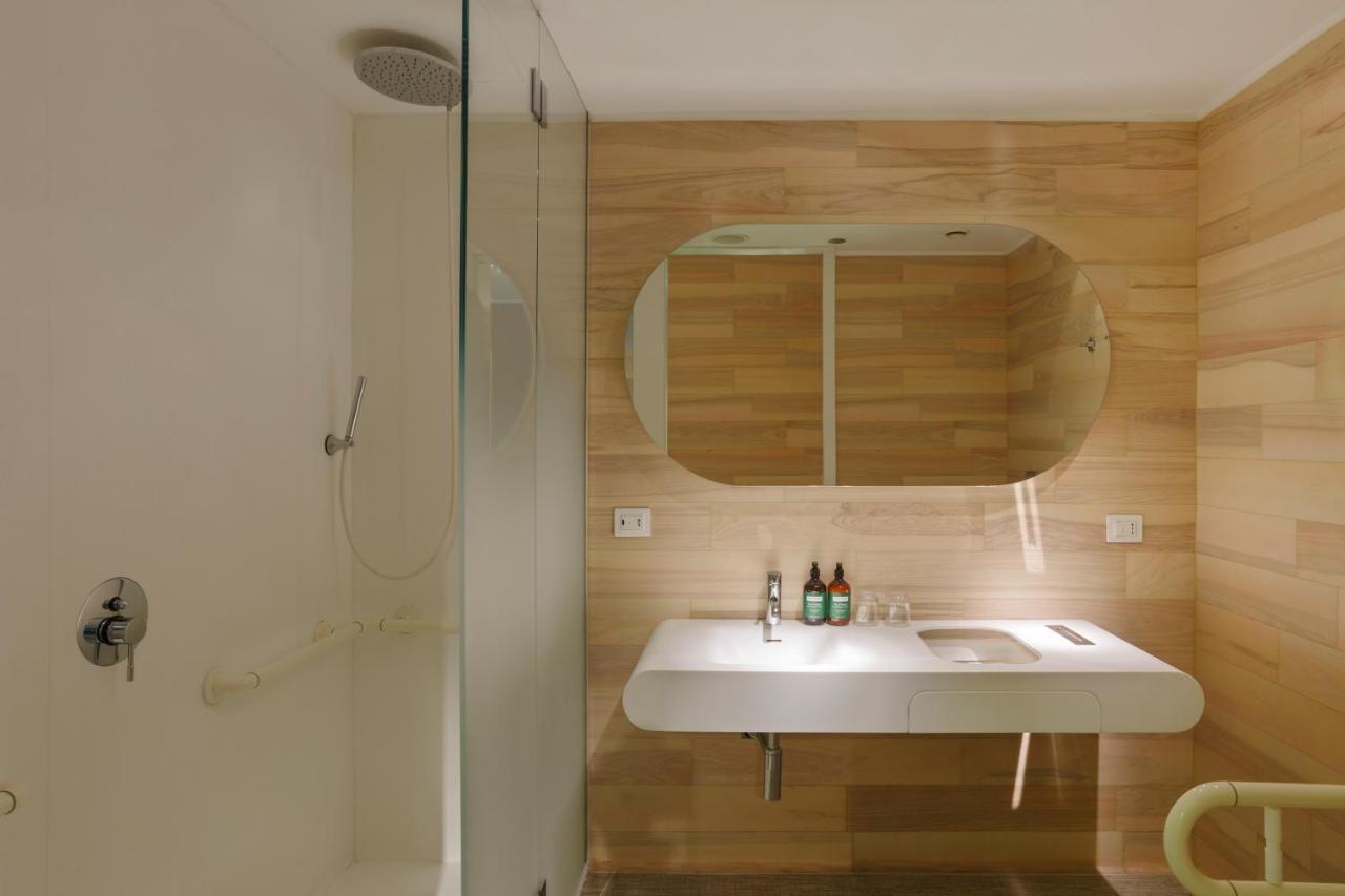 Quarto Standard com Cama King-size - Acessível para Hóspedes com Mobilidade Reduzida