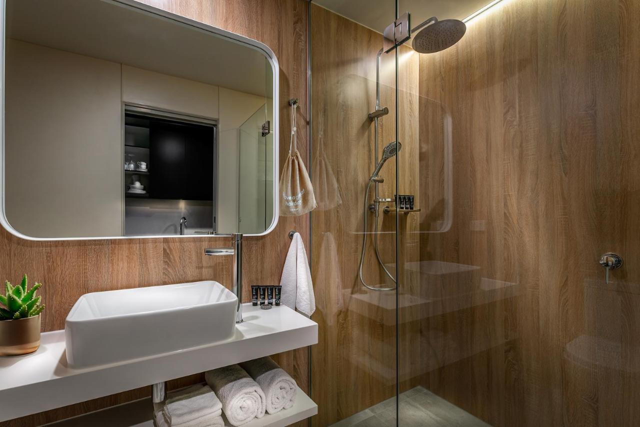 Veriu Suite