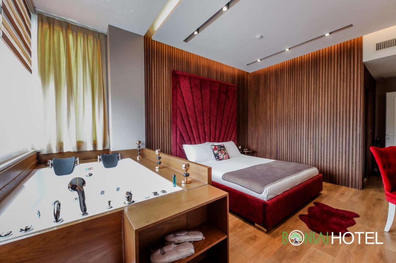 Deluxe Double Room Private Jacuzzi