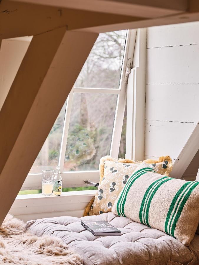 King Room Garden View
