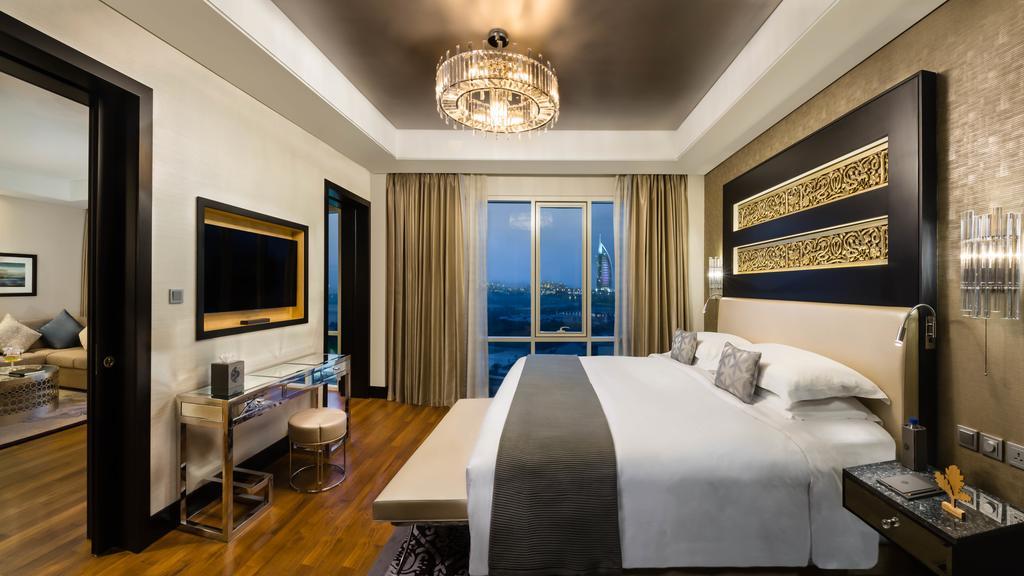 Grand Deluxe Room - Access to Snow Park in Ski Dubai for 2, For stays until 30 September 2026