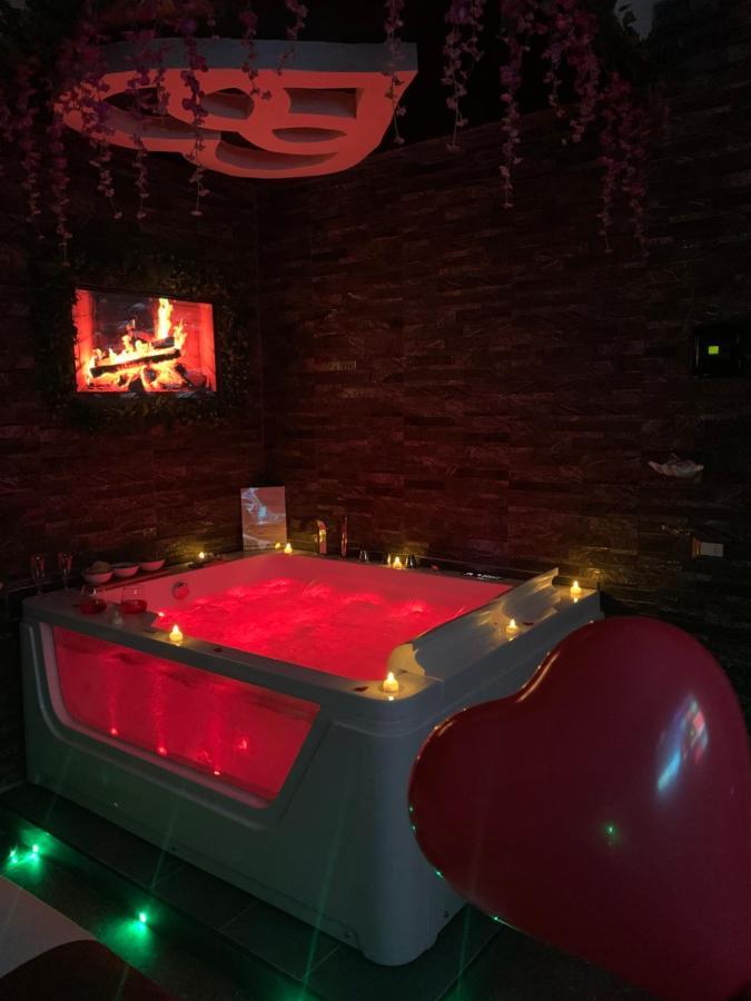 Suite Hot Tub