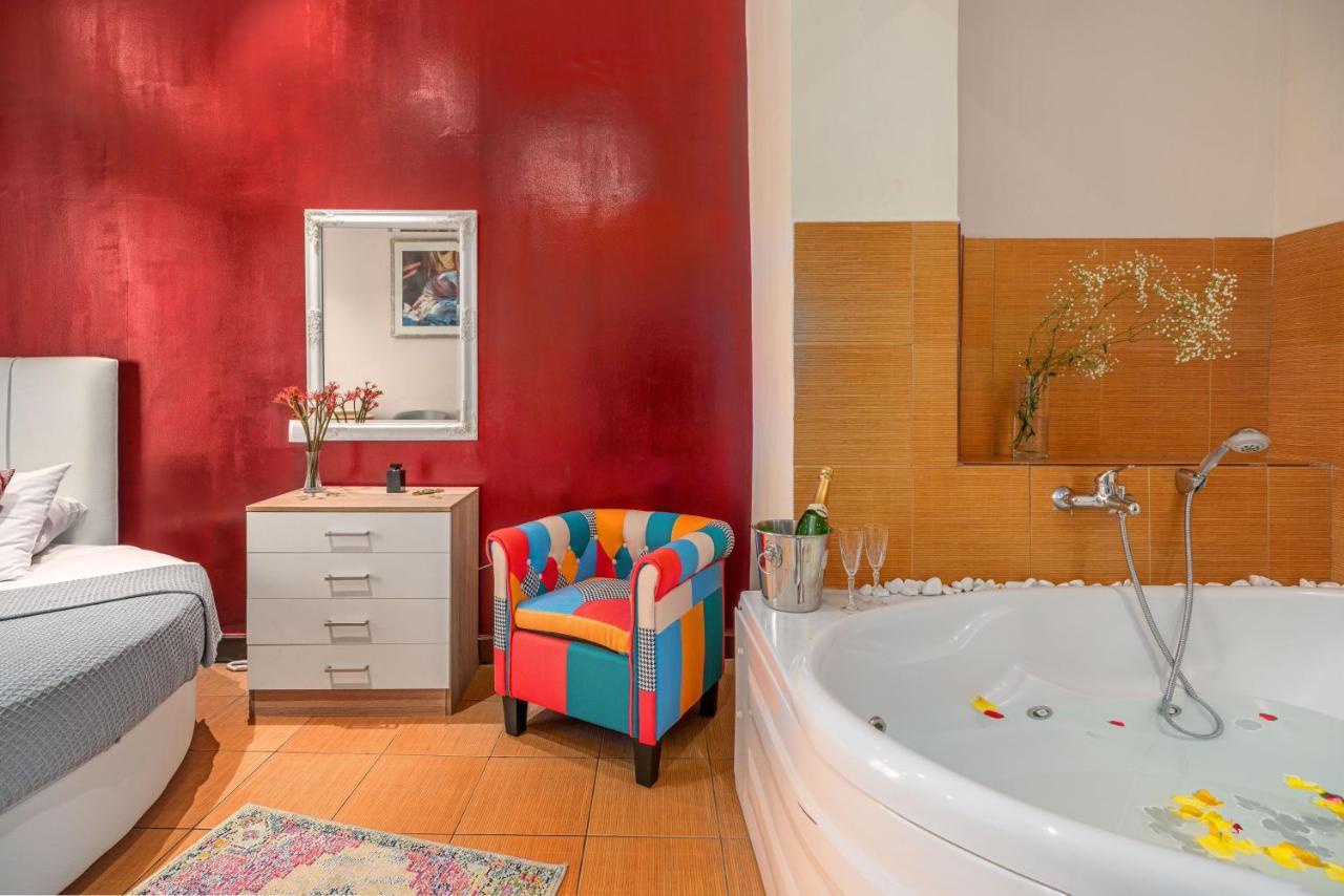 Suite Hot Tub Balcony