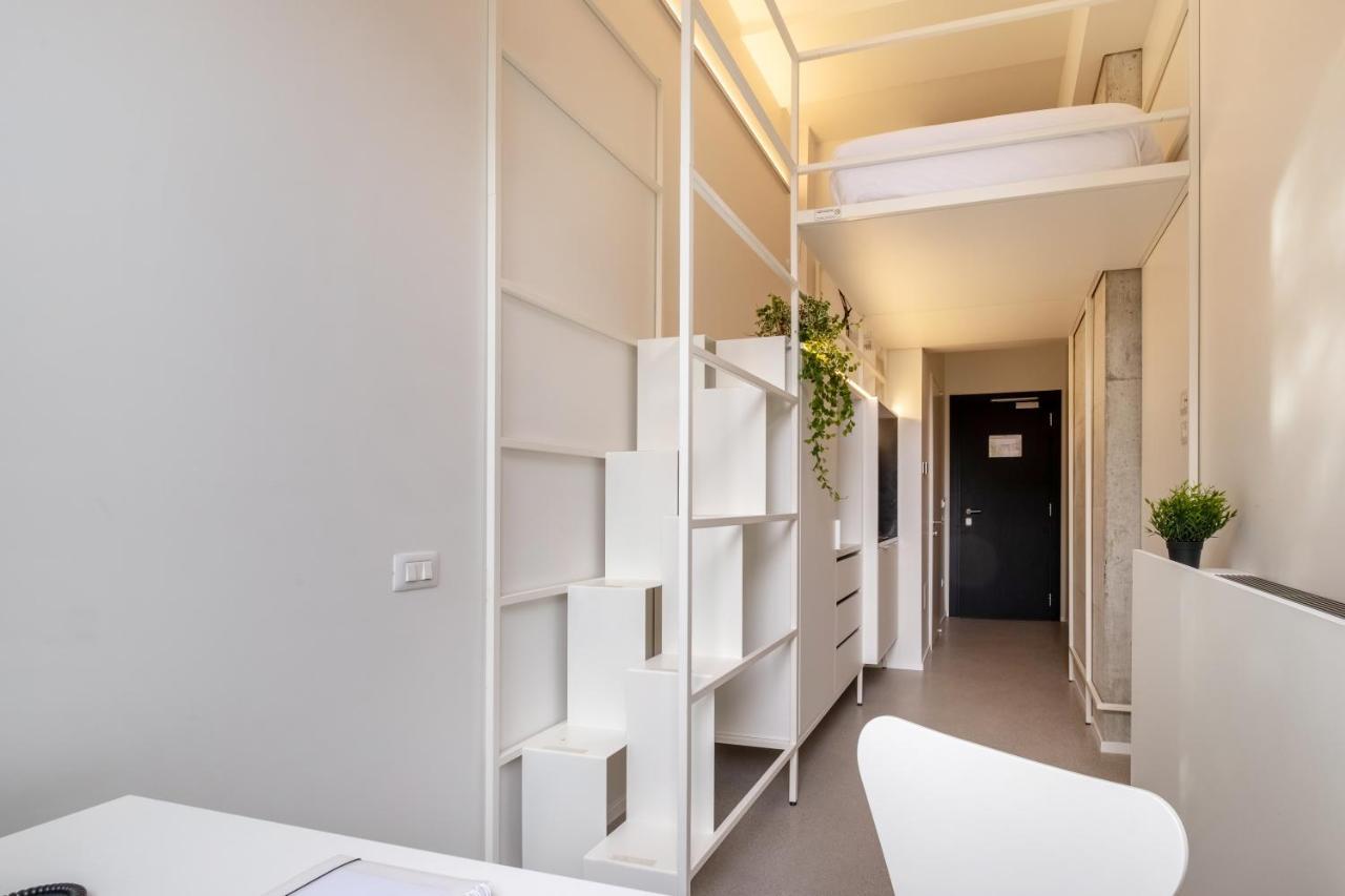 Standard Einzelzimmer mit Gemeinschaftsbad