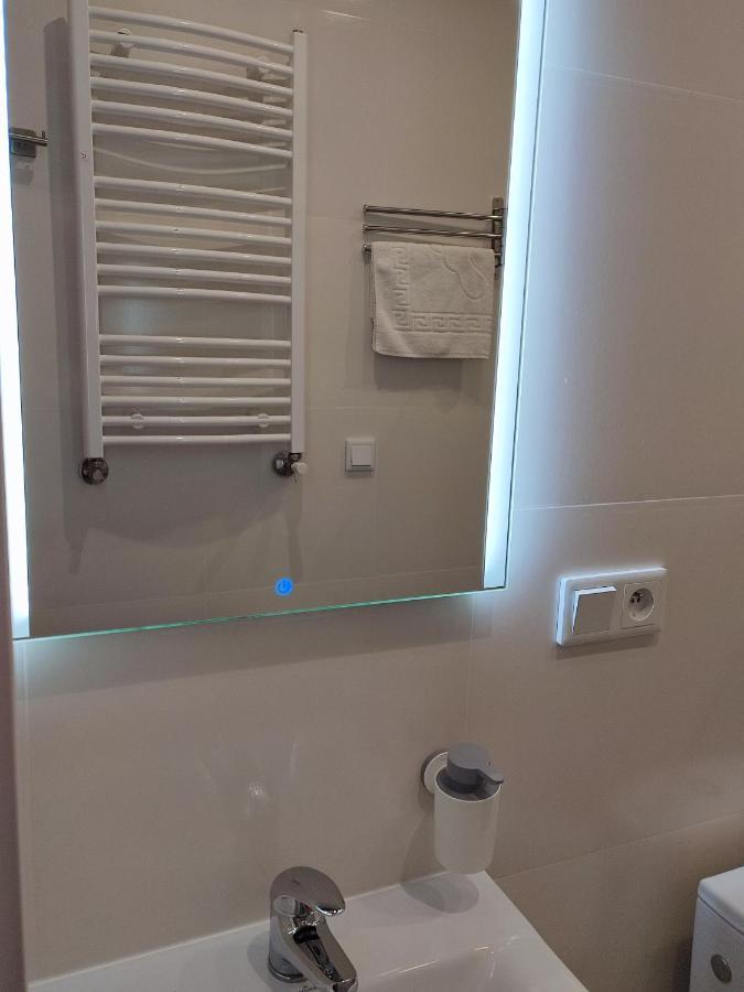 Twin Room Private Bathroom