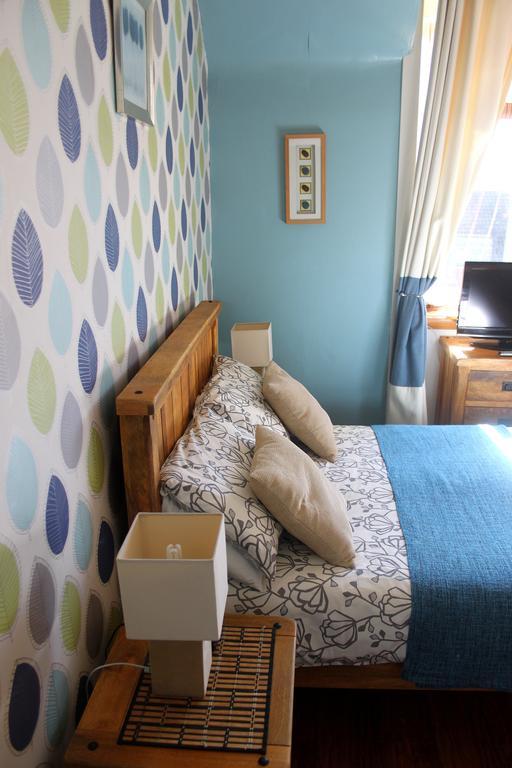 Room 2 Triple Room