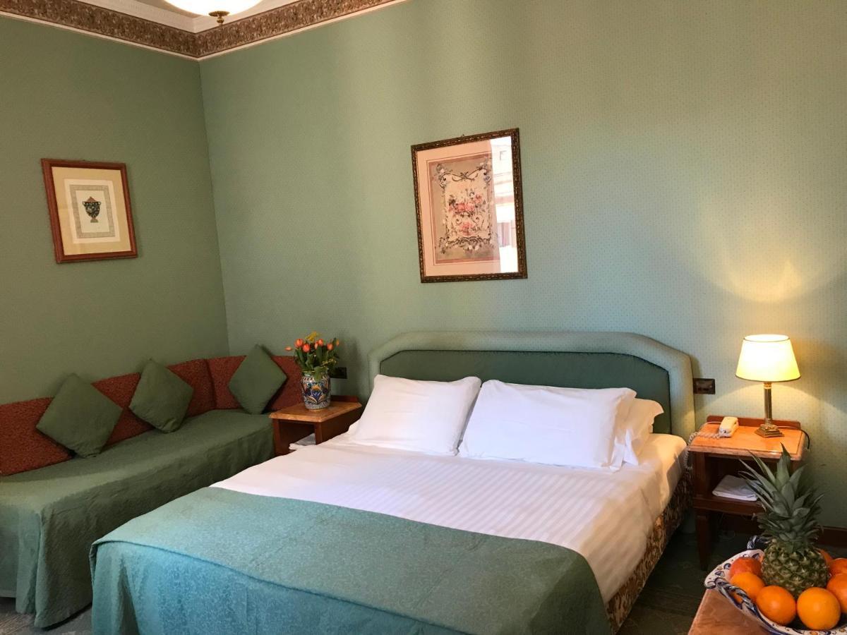 Chambre Triple