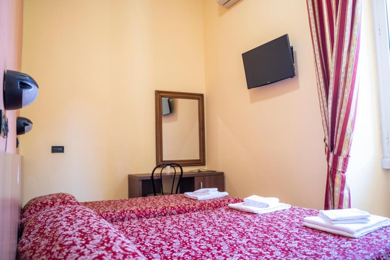 Classic Triple Room