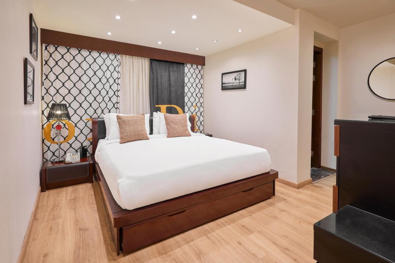 Deluxe Family Suite