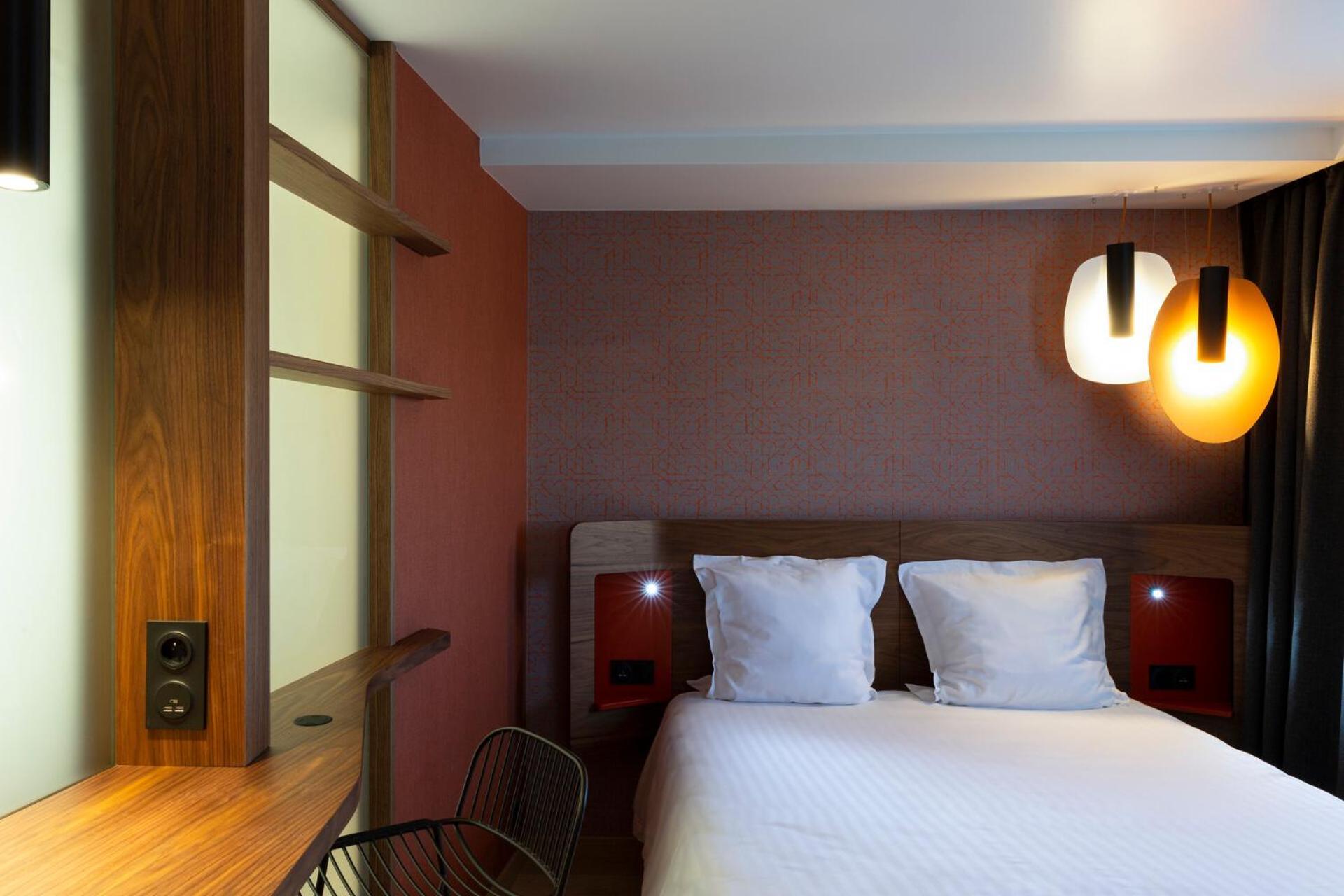 Prestige Room