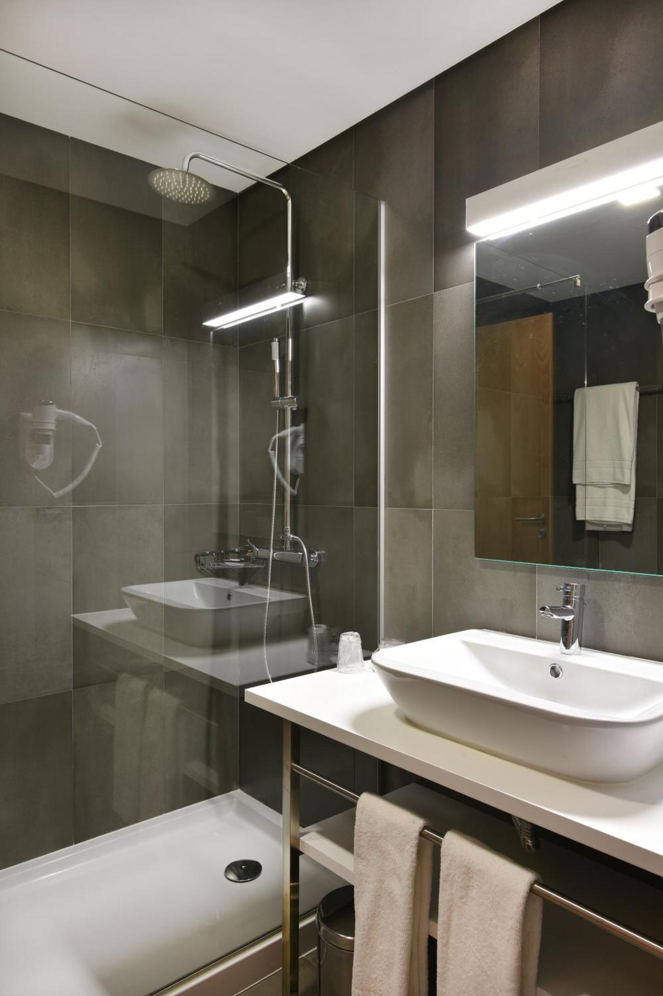 Interior Double Room