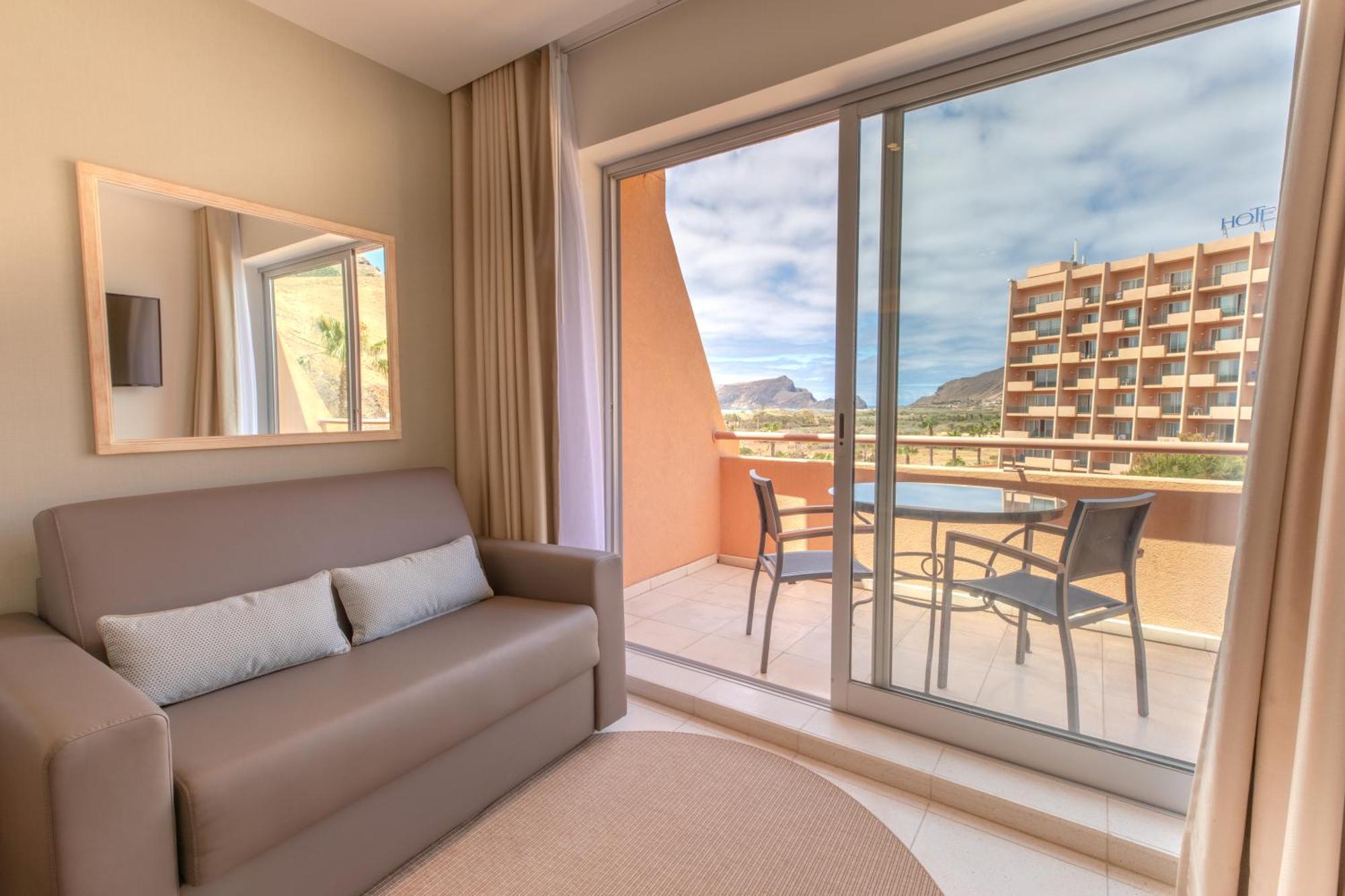 Two-Bedroom Apartment Side Sea View