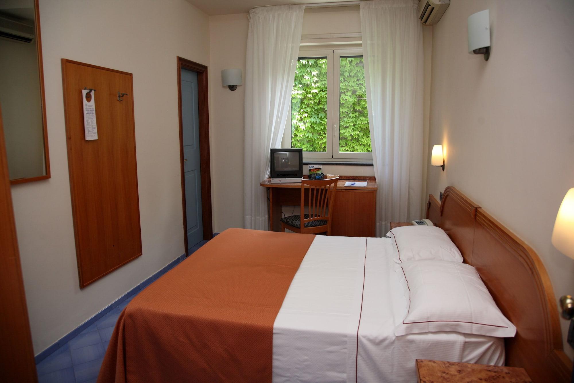 Double or Twin Room Garden View