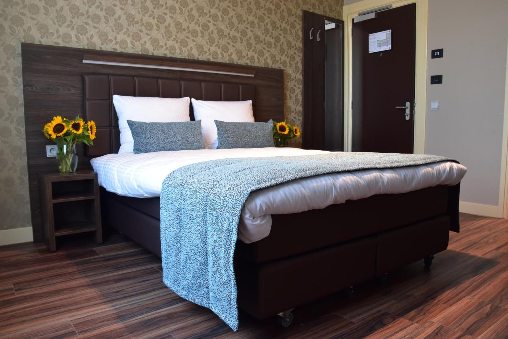 Double Room Canal View