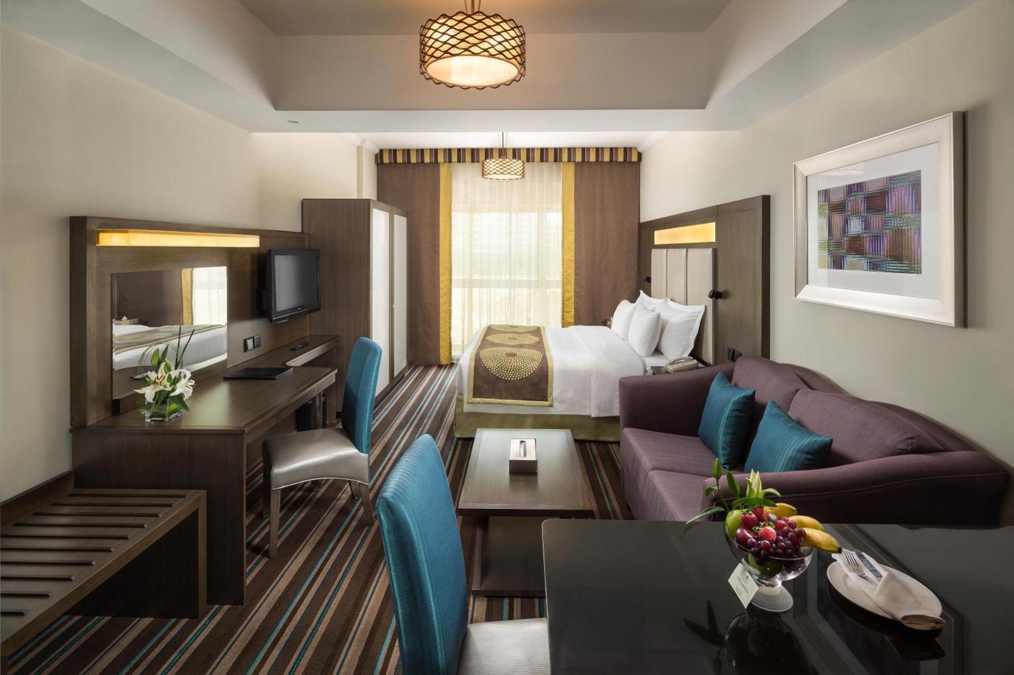Executive Studio - 20% Discount on Food, Beverages and Laundry. 10am Early Check-In and 2pm Late Check-Out (Subject to Availability)