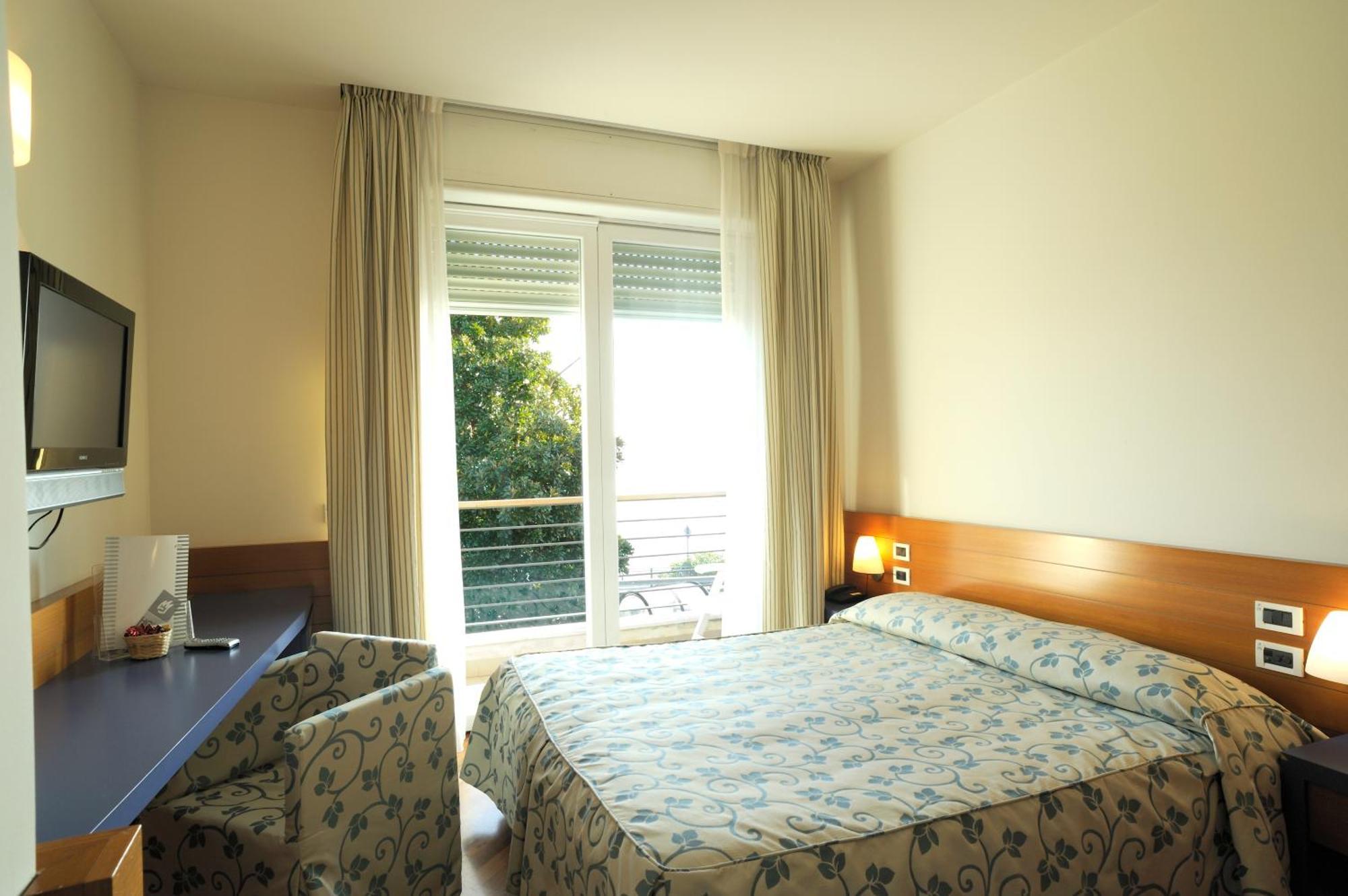 Double Room Balcony Sea View